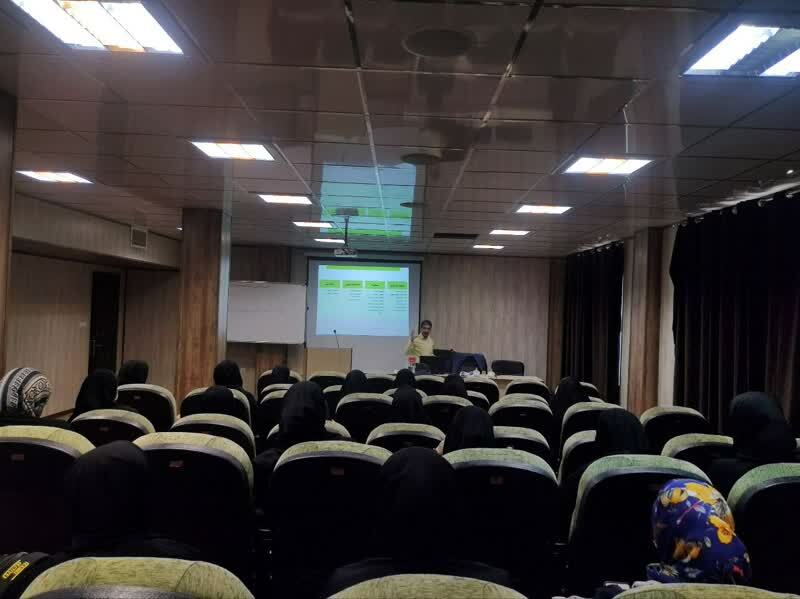 تدریس در دانشگاه قم